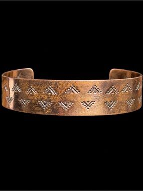 New Navajo Made Copper Cuff Bracelet – Stamped Geometric Design – Unsigned